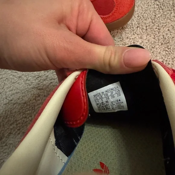 Adidas Red Gazelles - Picture 2 of 7